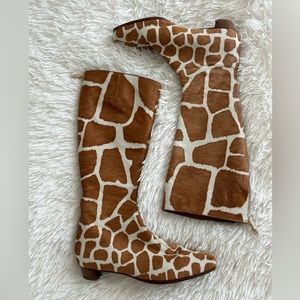 Sergio Rossi real leather boots size 7.5 European 37.5